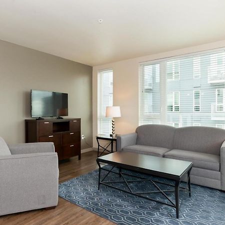 Capitol Hill Exclusive Luxury Apartments シアトル エクステリア 写真