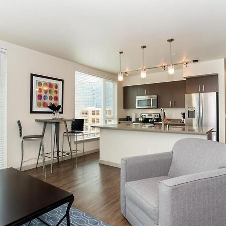 Capitol Hill Exclusive Luxury Apartments シアトル エクステリア 写真