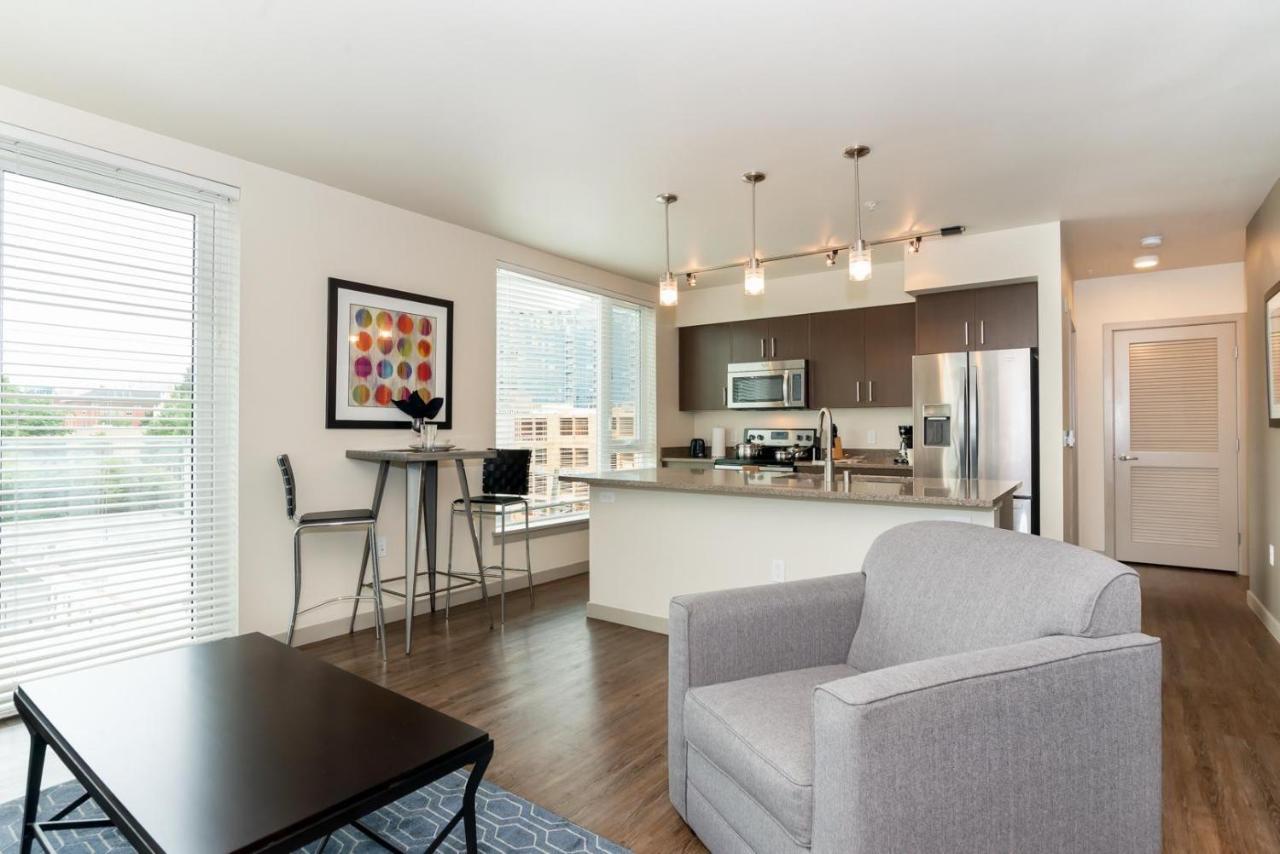 Capitol Hill Exclusive Luxury Apartments シアトル エクステリア 写真