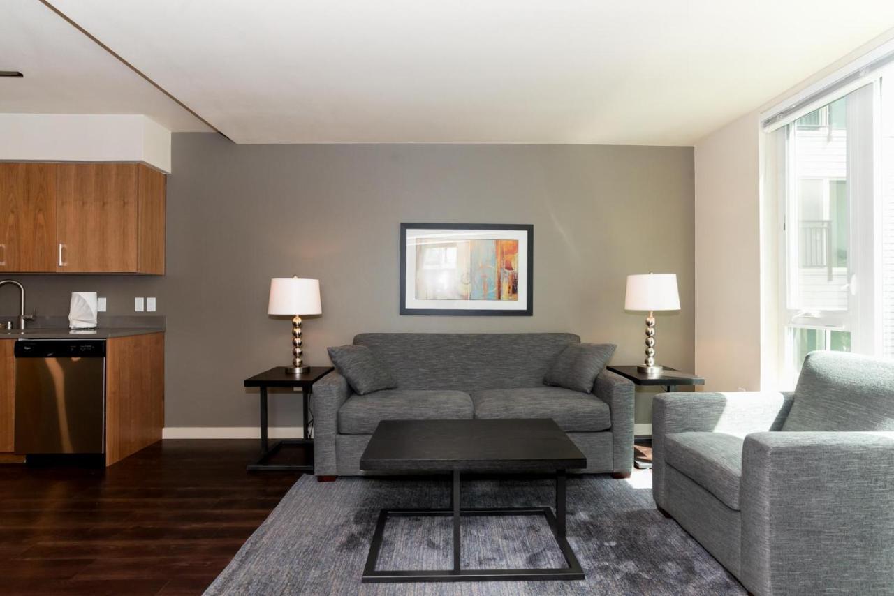 Capitol Hill Exclusive Luxury Apartments シアトル エクステリア 写真