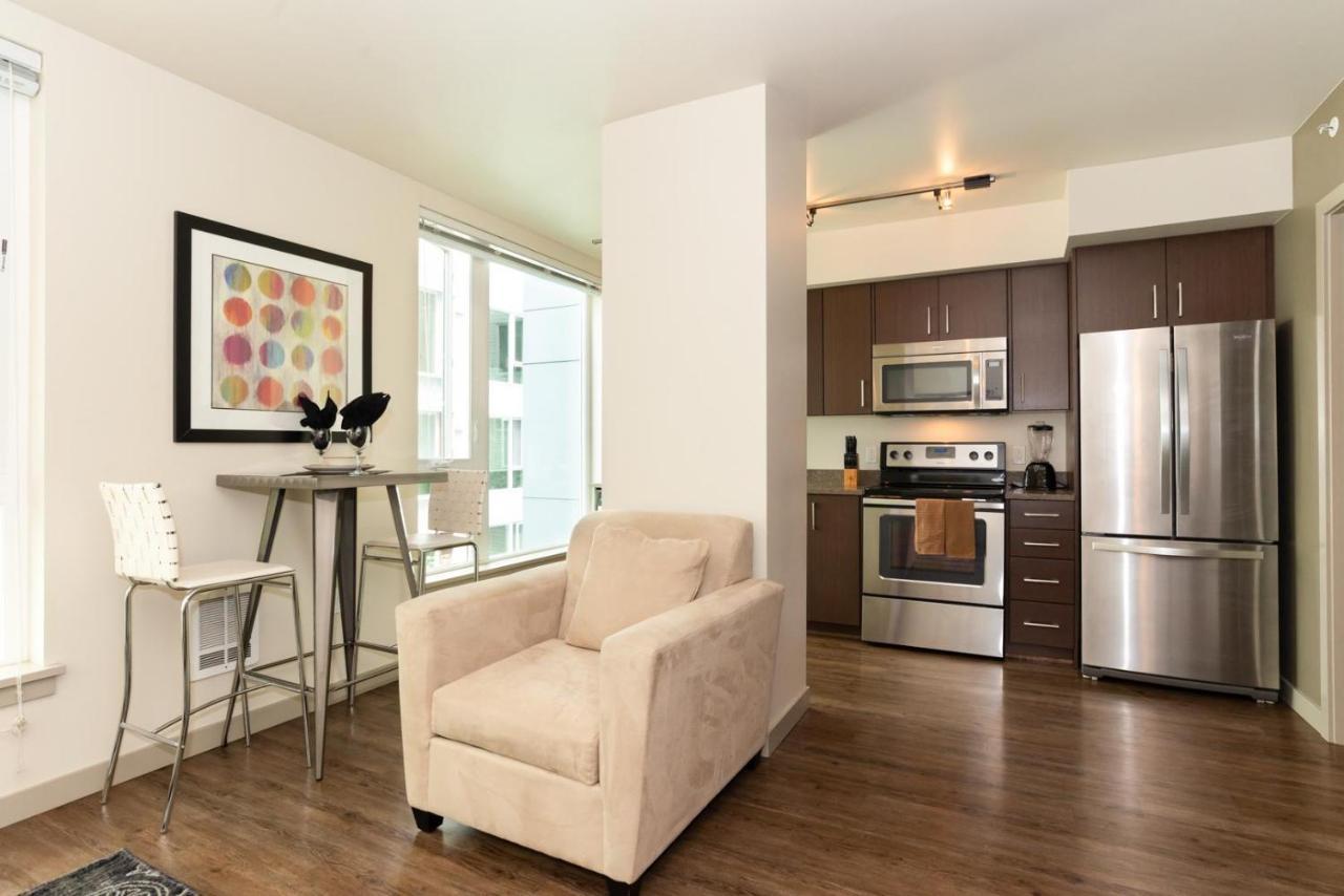 Capitol Hill Exclusive Luxury Apartments シアトル エクステリア 写真