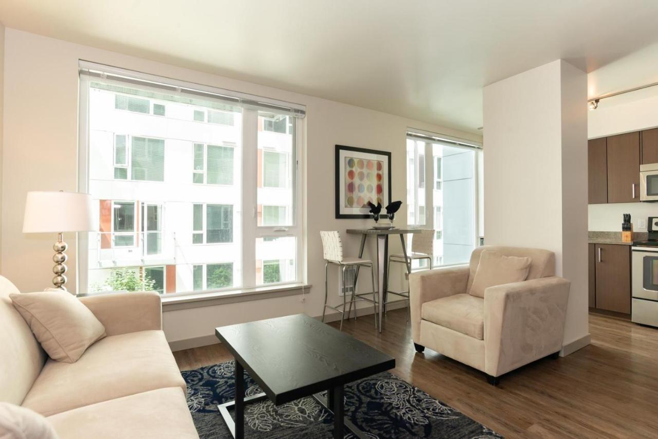Capitol Hill Exclusive Luxury Apartments シアトル エクステリア 写真