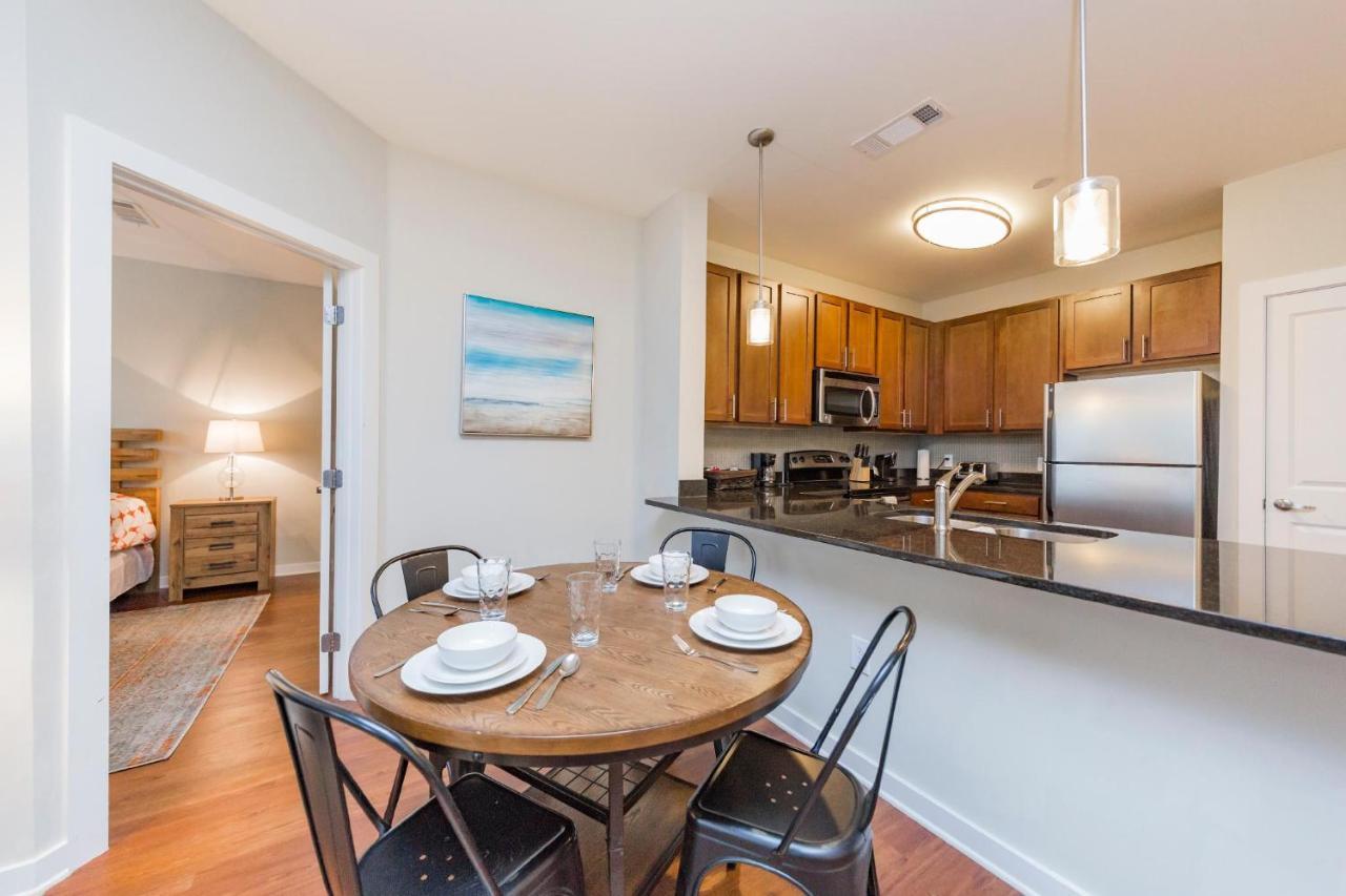 Capitol Hill Exclusive Luxury Apartments シアトル エクステリア 写真